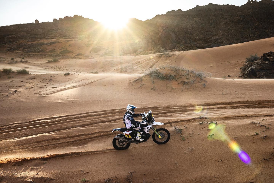 Rally Dakar 2023: Luciano Benavides se impuso en la sexta etapa en motos
