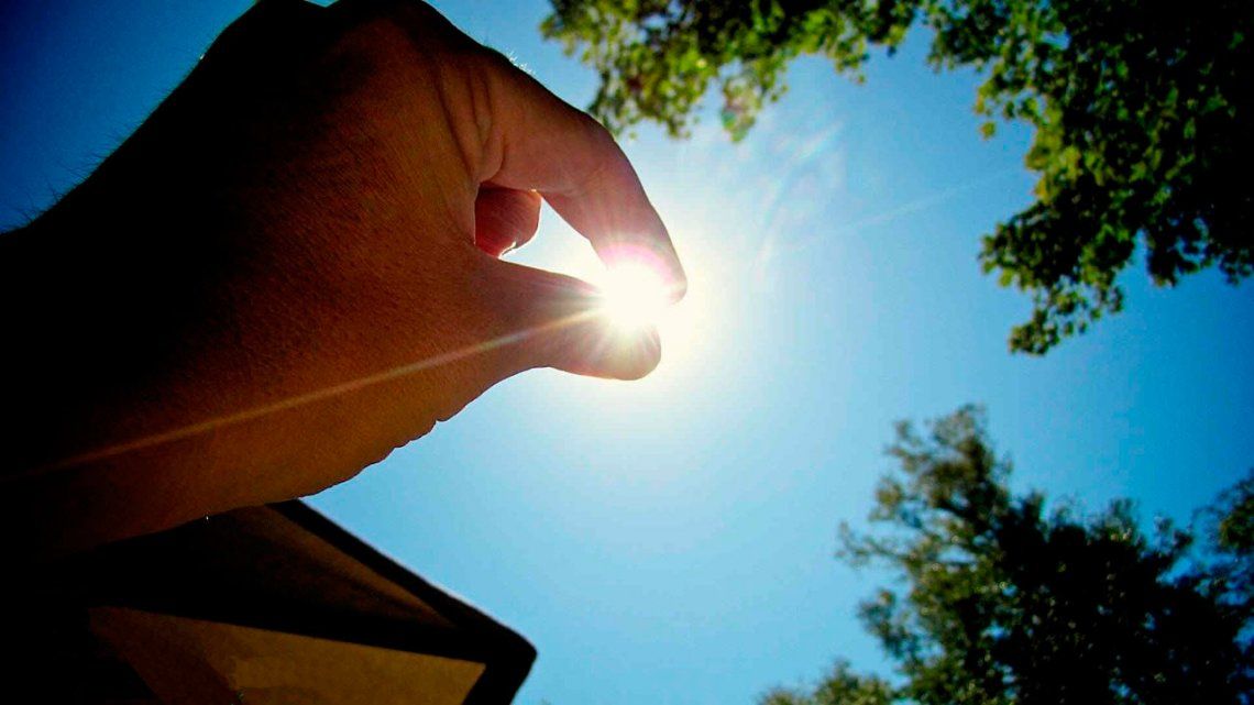 15 minutos de sol sirven para fortalecer los huesos