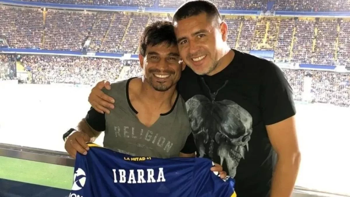 Juan Román Riquelme quiere que Ibarra siga en Boca.