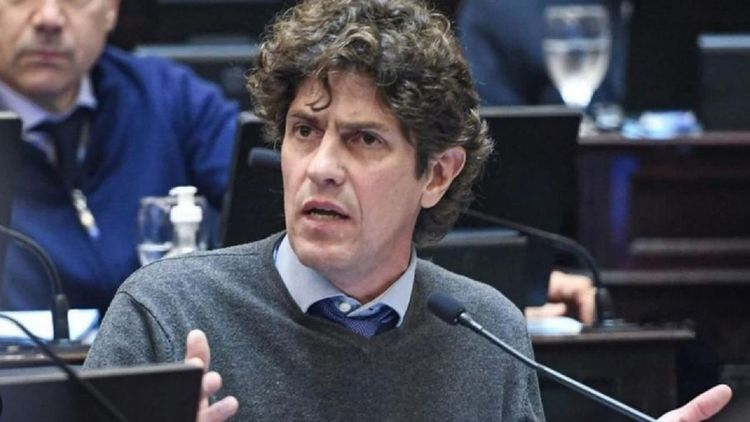 Martín Lousteau defendió el aumento de las dietas votado el jueves en el Senado.